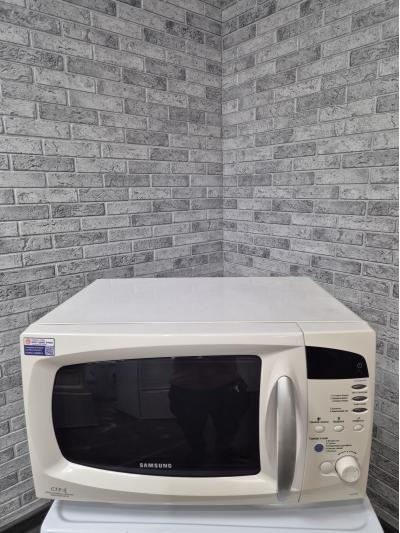 Микроволновая печь SAMSUNG M187DNR